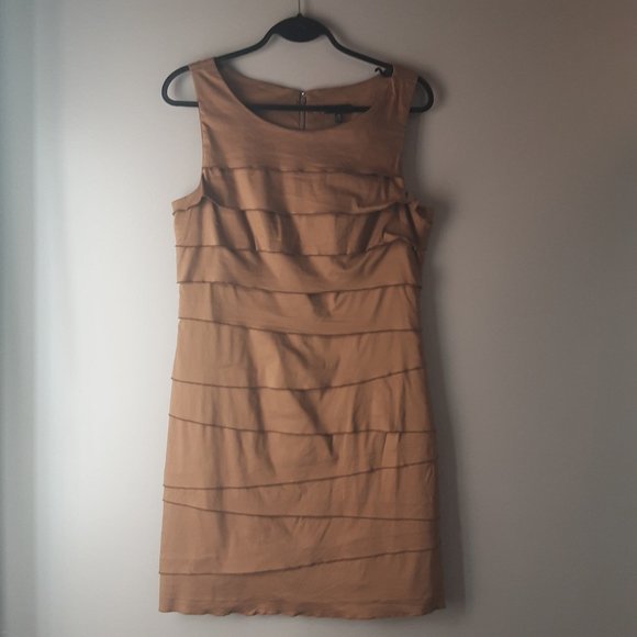 Le Chateau Tan Midi Dress L - Picture 1 of 12